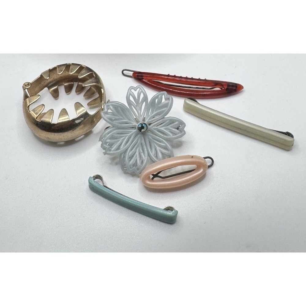 Vintage Barrettes Plastic Metal Snap Backs Lot 6 Flowers Straight Bar Ponytail